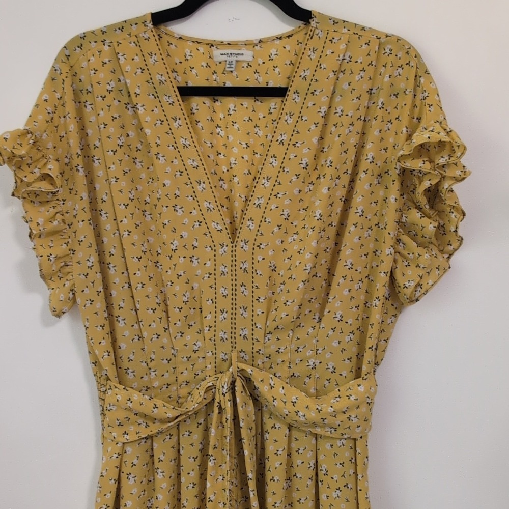 Max Studio Yellow Floral Short Ruffle Sleeve Smocked Sundress Boho LP - Picture 9 of 16